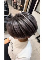 アース オーセンティック 東久留米店(EARTH Authentic)&nbsp;メンズバレイヤージュ＋センターパートマッシュヘア