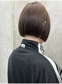 大人ボブ大人ショートボブ切りっぱなしボブ前髪あり前下がりボブ