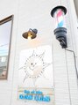 クラウンクラウン(CLOWN CLOWN) 見た目は家っぽいですが、床屋のクルクルがちゃんと付いてます