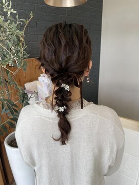 ニド(2do) 結婚式お呼ばれ編みおろし