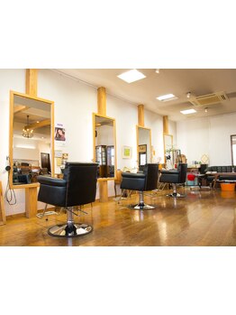 お子様同伴可◎家族全員で通えるアットホームなサロンです♪忙しいママさんの綺麗を全力で叶えます。