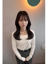 コロレ(COLORE)&nbsp;顔まわりフィットの柔らかレイヤーミディ