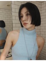シャチューアオヤマ(SHACHU AOYAMA) フェイスレイヤー×切りっぱなしボブ