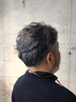 オッソ(OSSO)&nbsp;ソフトツーブロックくせ毛風パーマライトアップショート