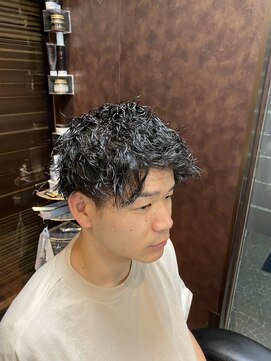 ヒロギンザ 新橋日比谷口店(HIRO GINZA) ツイストパーマ 新橋 日比谷 内幸町 理容室