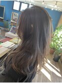 ふんわりレイヤースタイル(color:アッシュベージュ)
