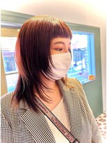 ヨナサン(Yona Saint)&nbsp;縮毛矯正を生かしたウルフカット。