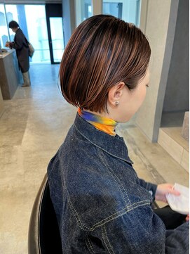 イトシテ グラデーションカラー×ミニボブ【本多身和子】