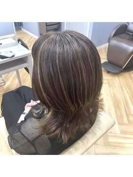 ウィットヘアー(wit hair) レイヤースタイル