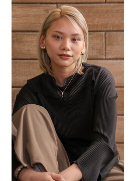 イーエン ヘアーデザイン(iiEn hair design) ブリーチ×ヌーディーベージュ