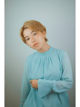 ホワイエ(Foyer) 大人ショート