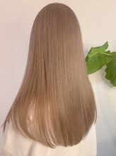 【自然な仕上がりに】ナチュラルストレート