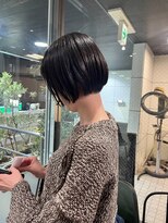 ヘアーアンドメイク ビス(HAIR&MAKE bis)&nbsp;ぱつっとショートボブ☆【多田華歌】