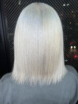 テテ(TETE) ホワイトカラー