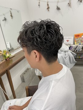 フー バイ セリナ(Fuu.by serina) スパイラルパーマ