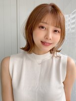 前髪 外ハネボブ くびれヘア  アプリコットオレンジ"