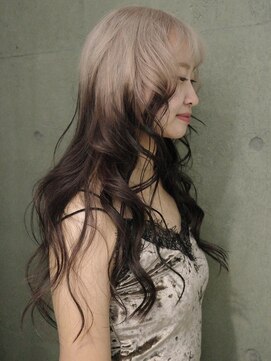 キャロルガーデンズ ボコカ 表参道(Carroll Gardens bococa) ルーツカラー、ミルクティーベージュ