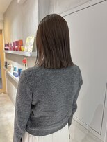 ヨーク(YOKE)&nbsp;YOKE 切りっぱなしボブぱつっとボブアッシュグレージュ