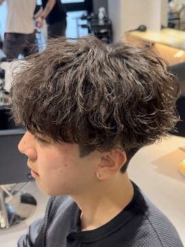 エデアンルクラ 下通(EDEAN Leclat) 熊本 シャドウパーマ 韓国風 マッシュ MEN'S HAIR