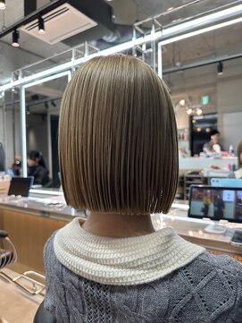 ロンドルピナス 小倉(Lond Lupinus) ミディアムヘア暗めカラー/デザインカラー/フェイスフレーミング