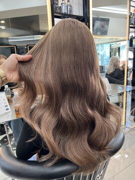 ラピス 渋谷本店(Lapis) ココアミルクティー/ブリーチカラー/レイヤーカット/髪質改善