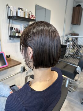 ラフ(Laugh) ミニボブ