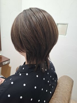 ロマン バイ ルームス(浪漫 by ROOMS) ウルフカット【浪漫byROOMS戸塚/戸塚駅】