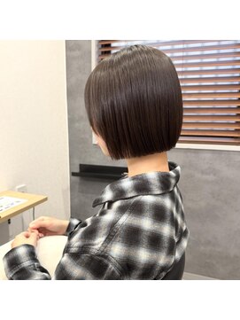 【大嶋】パツッとボブ