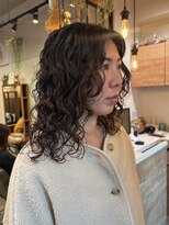 ケンジ 横須賀中央(KENJE)&nbsp;ブリーチパーマ レイヤーパーマ ミディアムパーマ