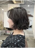 ボブパーマ 顔周りレイヤー ゆるふわパーマ スタイリング簡単
