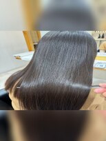 ケー 北千住(K.)&nbsp;カーキカラー×髪質改善ケラチントリートメント