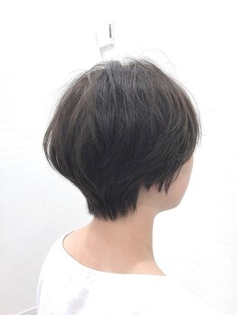 ミミックヘアー(MiMic hair)の写真/【圧倒的な技術力が人気◎】頭の形や骨格、髪質に合わせて一番似合うヘアスタイルをご提案♪【桐生美容室】