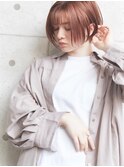 ナチュラルストレートショート