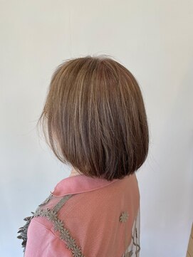 マヤ 小瀬店(MYA) グレイカラーハイライト