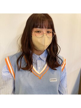 ロティー 天神(loty) 《miki》赤髪　ピンクカラー　ウェーブ巻き　前髪カット