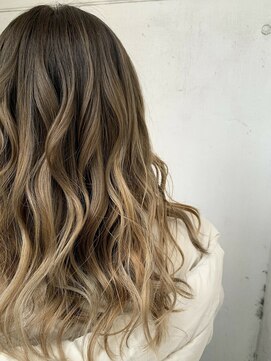 アールサロン オカザキ(Rr salon.OKAZAKI) グラデーションカラー【Rr SALON】