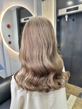 ラフィット 香椎(lafit) ミルクティーベージュダブルカラーインナーカラーケアブリーチ