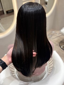 ロンド リリー 銀座(Lond Lily) ◆髪質改善縮毛矯正レイヤーカット顔周り前髪韓国ミニウルフ