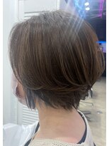 プラーチェ 古淵店(Plaatje)&nbsp;大人ショート×インナーネイビー