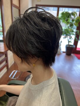 サロン ド ヨシノリ(salon de yoshinori) レディースショートヘア