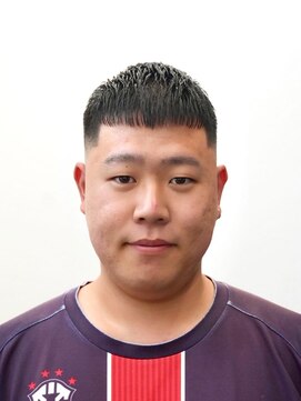 アストロ(ASTRO) 王道クロップ×ハイフェードスタイル清潔感短髪メンズスタイル