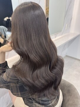 ラピス 新宿(Lapis) 【Lapis新宿】ほんのりオリーブグレージュ！