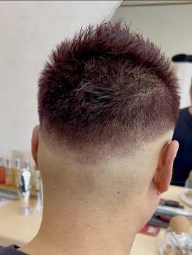 フェードカットのソフトモヒカン