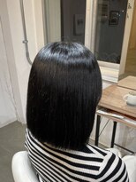 エン(En,)&nbsp;艶感アップのダークカラー×Aujuaケア