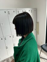 サロンド ベレーザ トータ(salao de beleza tota)&nbsp;切りっぱなしボブ