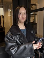 ニュートライズ(NEUTRIZE)&nbsp;艶感ストレートのミニマルボブ