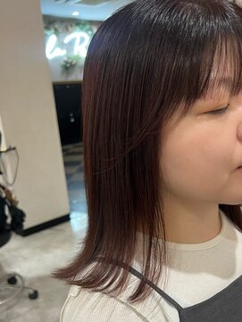 ドクターズサロン レラパール 切りっぱなしミディアム/外ハネ/ダークブラウン/大人かわいい