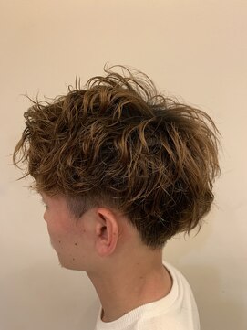 カットスタジオ フタバ(FUTABA) ★スパイラル★