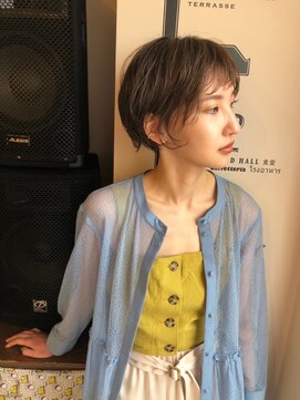 チックタック モーガン エアライン(TICK-TOCK MORGAN airline) ショートボブスタイル