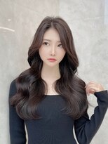 マウル 栄(MAEUL) 韓国ヘア 上品な大人レイヤー